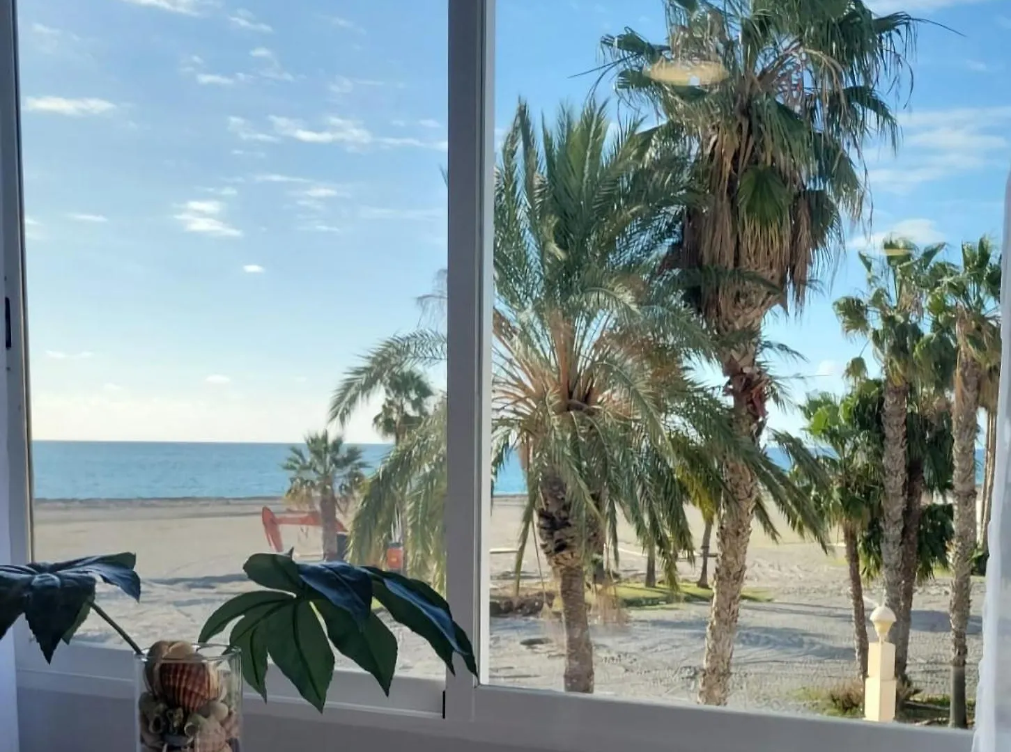 Motril, Primera Linea De Playa. location